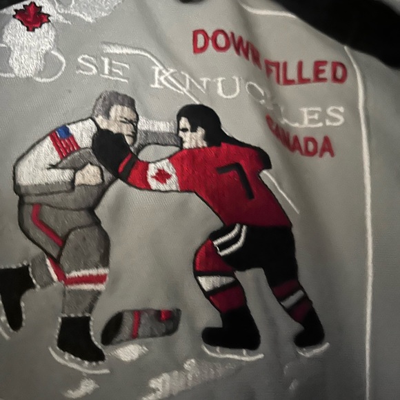 Moose knuckle winter jacket with white fox firm trim - Picture 5 of 6